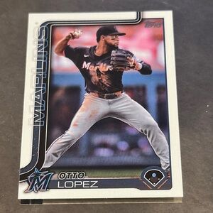 Topps Marlins Baseball Card - Black and Gray